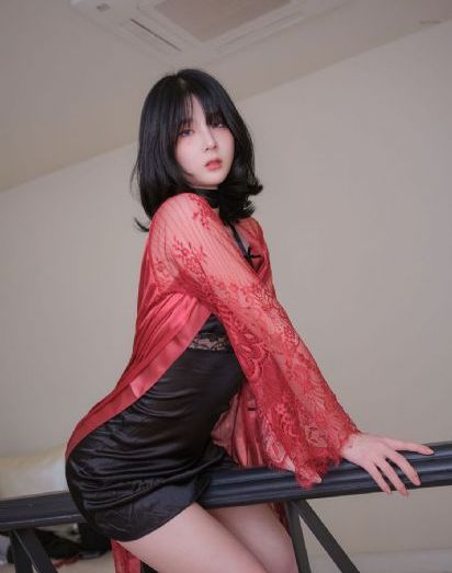 哭悲在线观看免费高清恐怖普通话