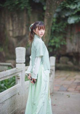 韩国电影快乐的保姆