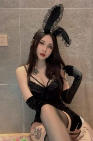 肥白的老妇真败火